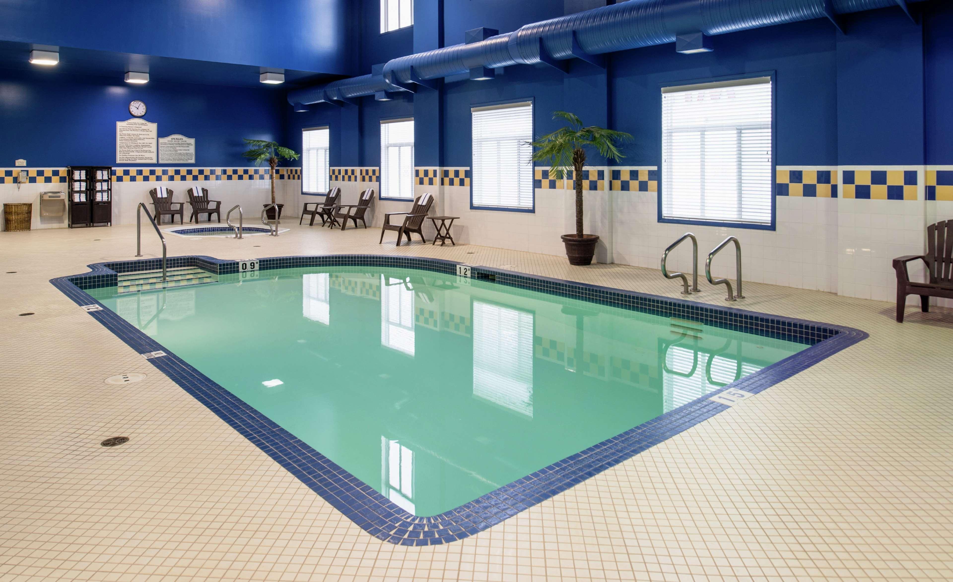 Hilton Garden Inn West Edmonton Ngoại thất bức ảnh
