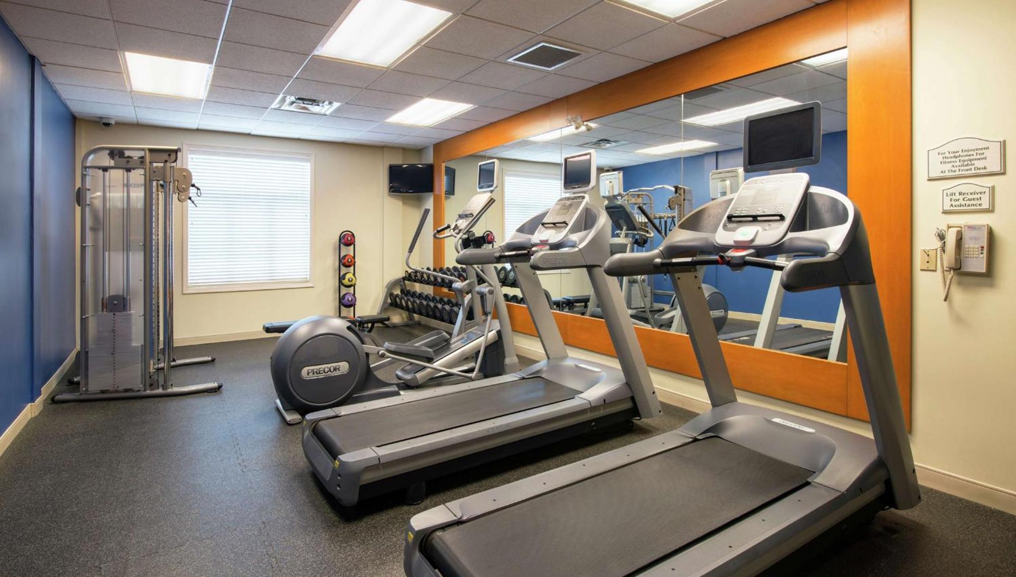 Hilton Garden Inn West Edmonton Ngoại thất bức ảnh