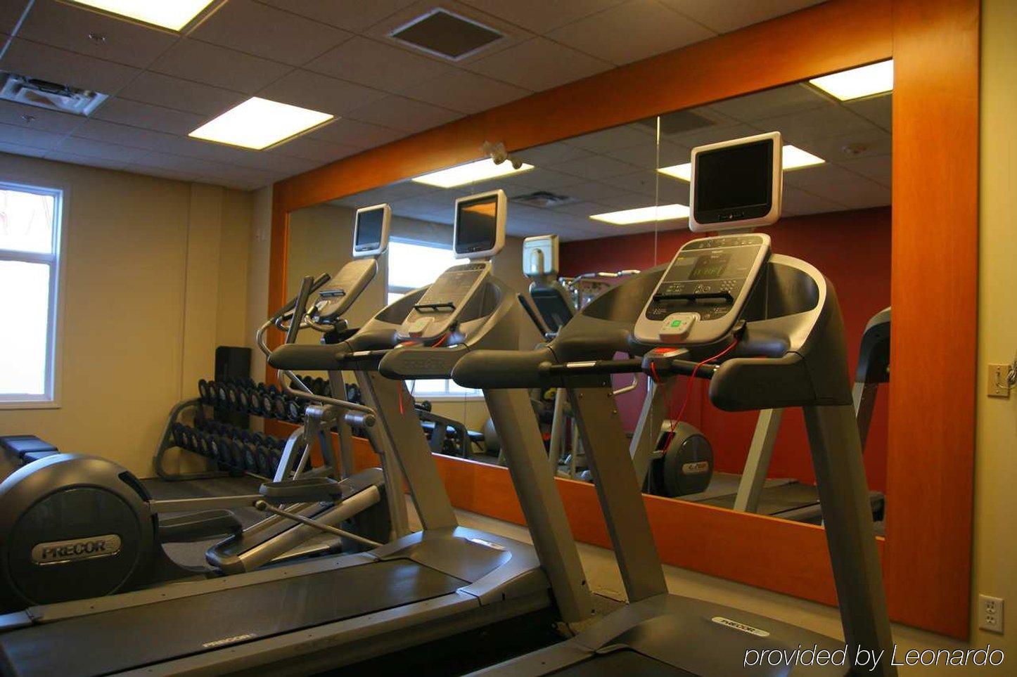 Hilton Garden Inn West Edmonton Tiện nghi bức ảnh