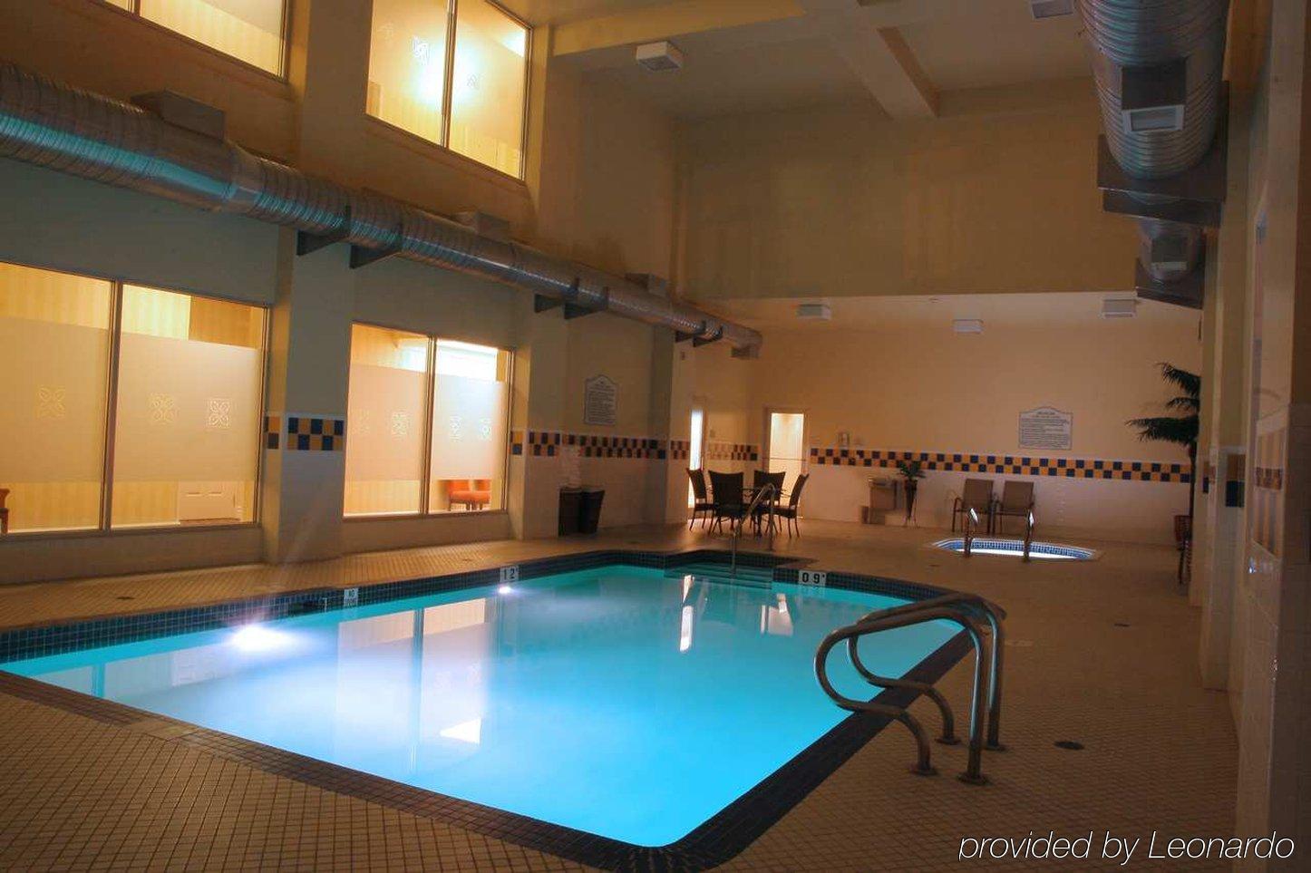 Hilton Garden Inn West Edmonton Tiện nghi bức ảnh