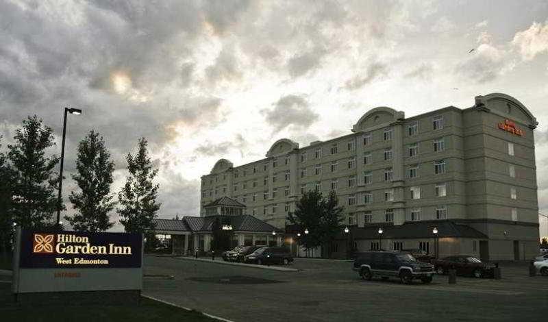 Hilton Garden Inn West Edmonton Ngoại thất bức ảnh