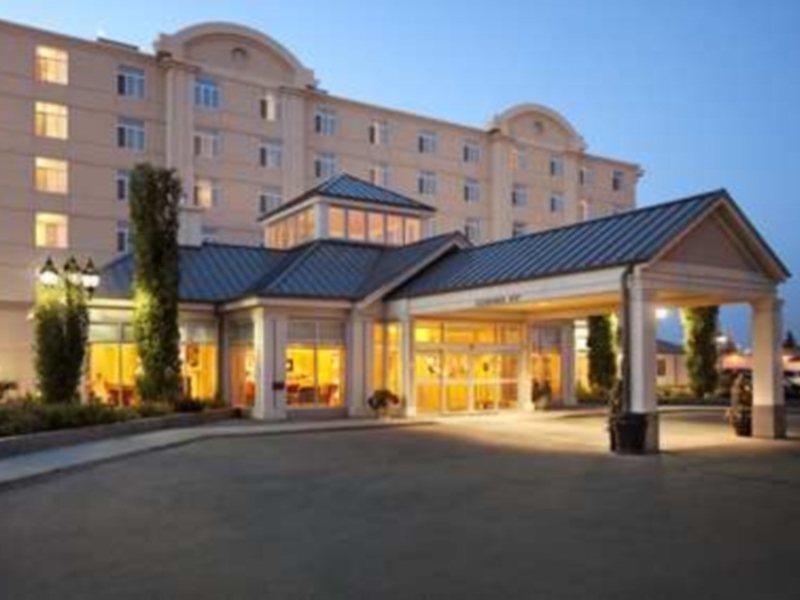 Hilton Garden Inn West Edmonton Ngoại thất bức ảnh