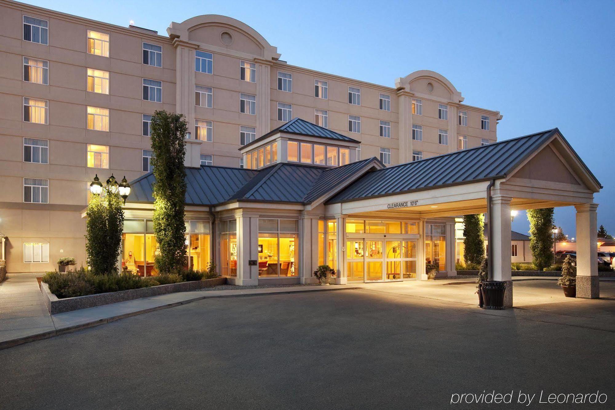 Hilton Garden Inn West Edmonton Ngoại thất bức ảnh